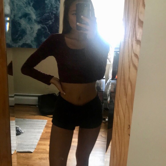 Forever 21 Aztec Long Sleeve Crop Top - Picture 3 of 4